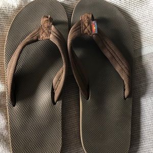 Rainbow flipflops